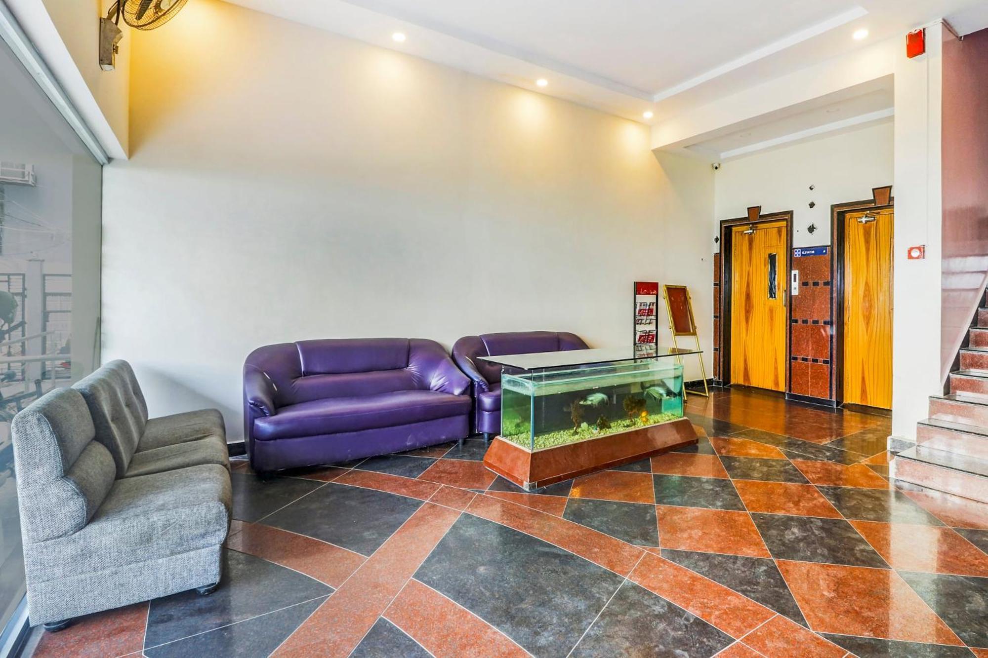 Super Collection O 77115 Vaishnavi Palace Hyderabad Exterior photo